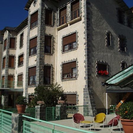 Hostal Rita Belvedere Puigcerda Ngoại thất bức ảnh