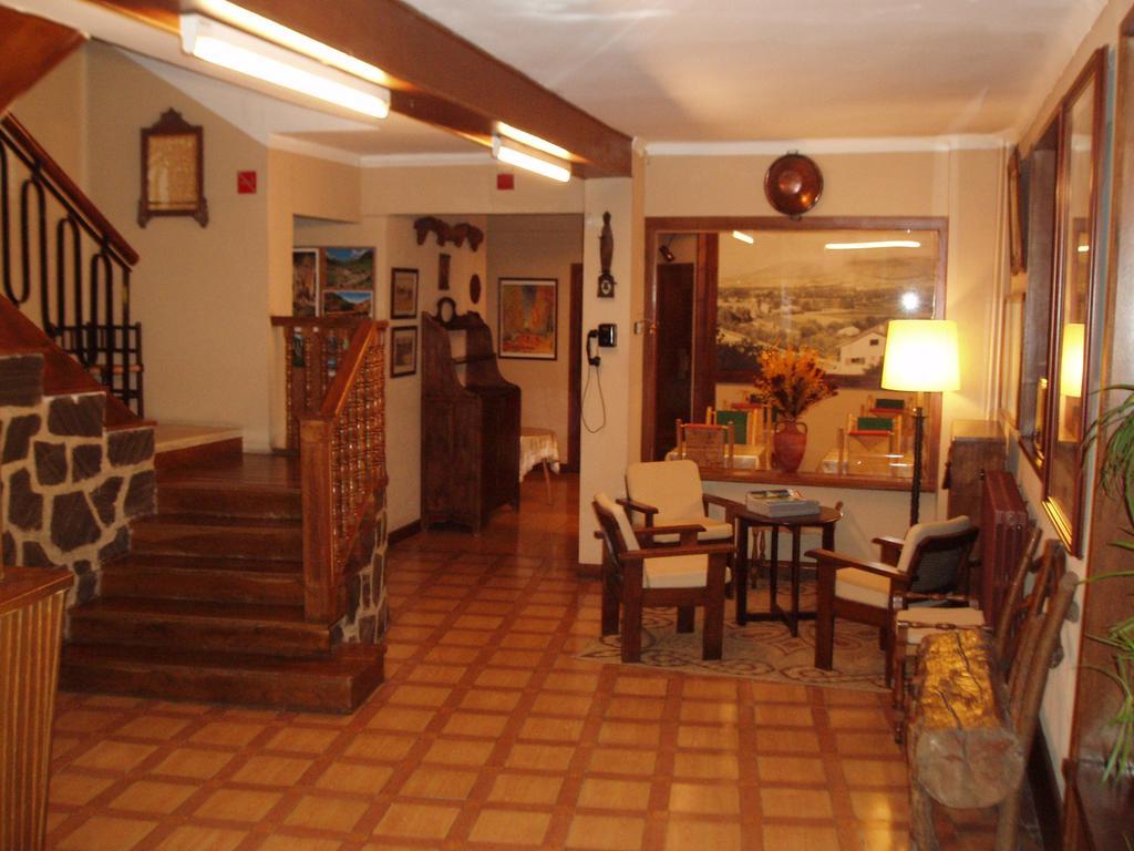 Hostal Rita Belvedere Puigcerda Ngoại thất bức ảnh