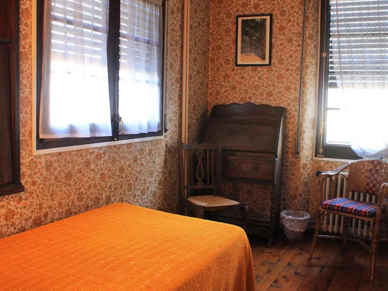 Hostal Rita Belvedere Puigcerda Ngoại thất bức ảnh